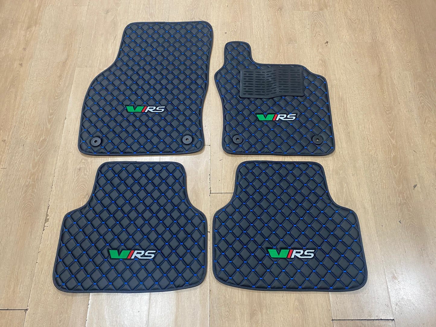 Skoda Octavia 2013-2020 VRS - Set of 4x Car Mats