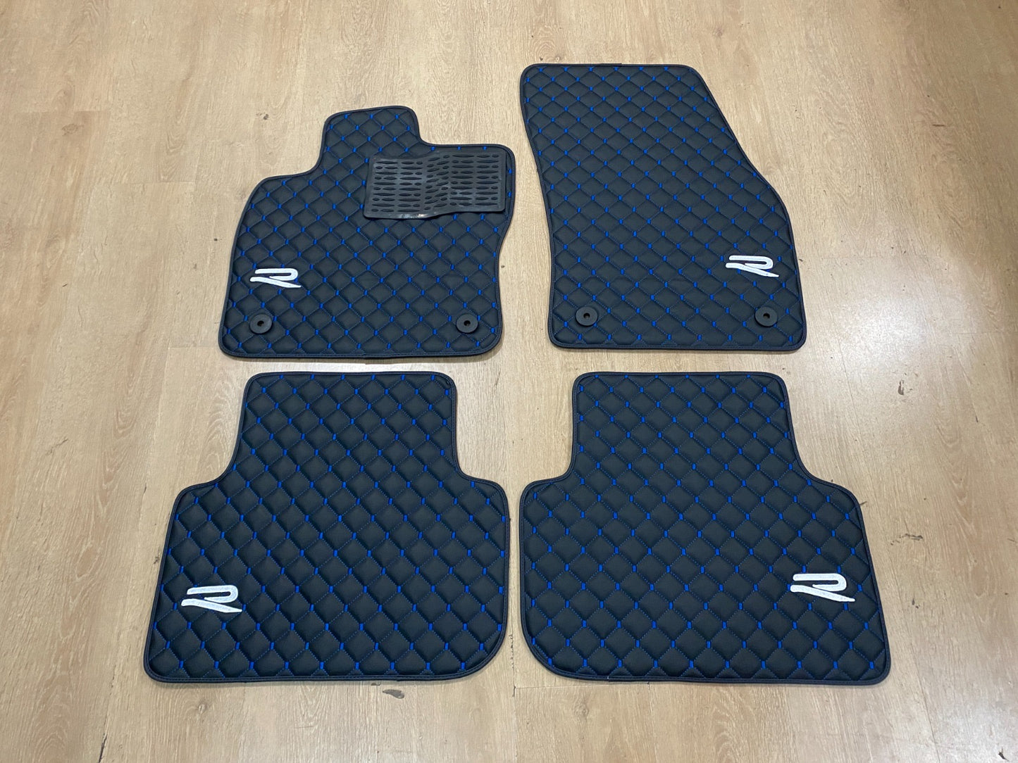 Tiguan R Car Mats 2017-2023 | Set of 4