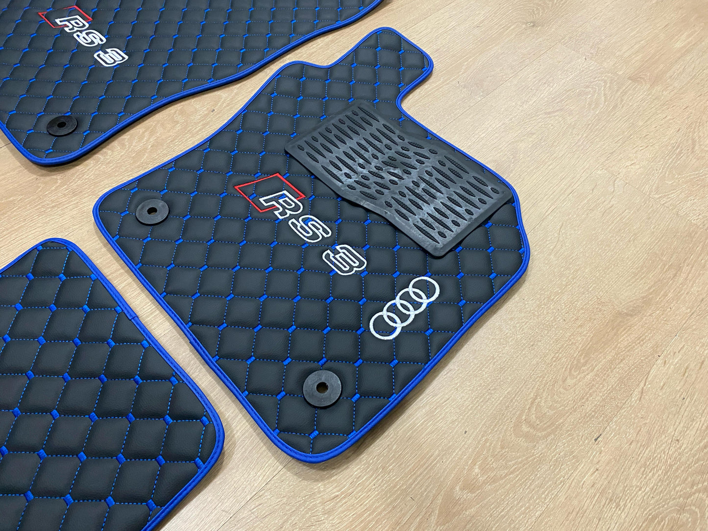 Audi RS3 - Set of 4x Mats