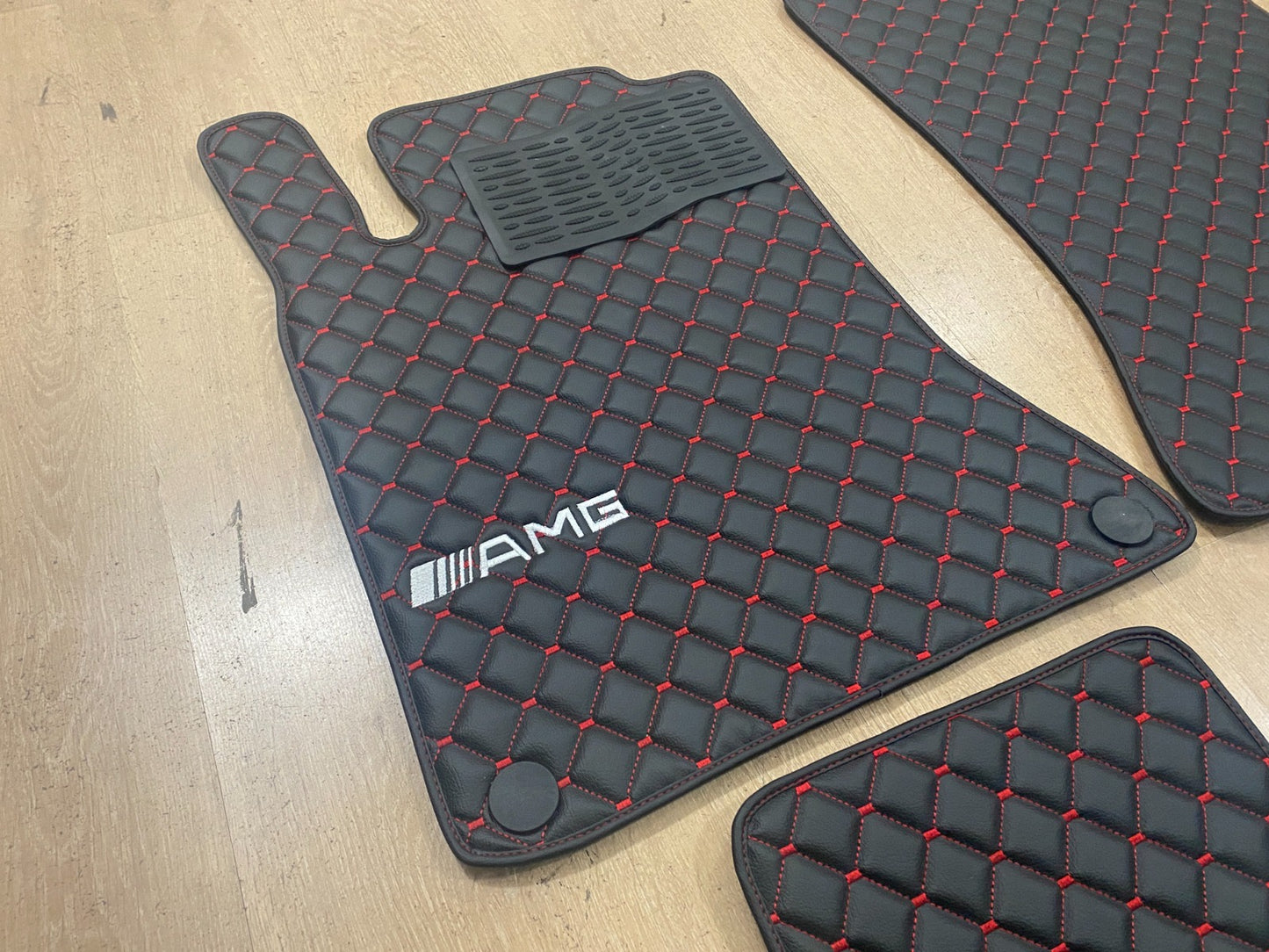 Mercedes A-B-C-CL-E-S-SL-AMG - Set of 4x Car Mats