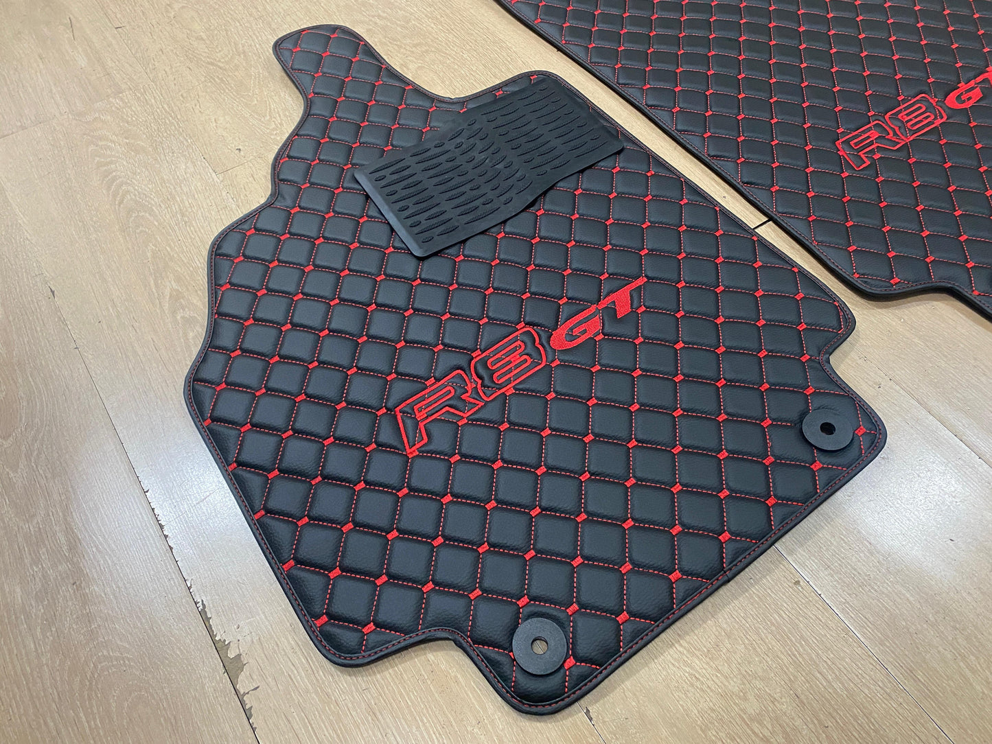 Audi R8GT Type42 2006-2015 GT - Set of 2x Mats