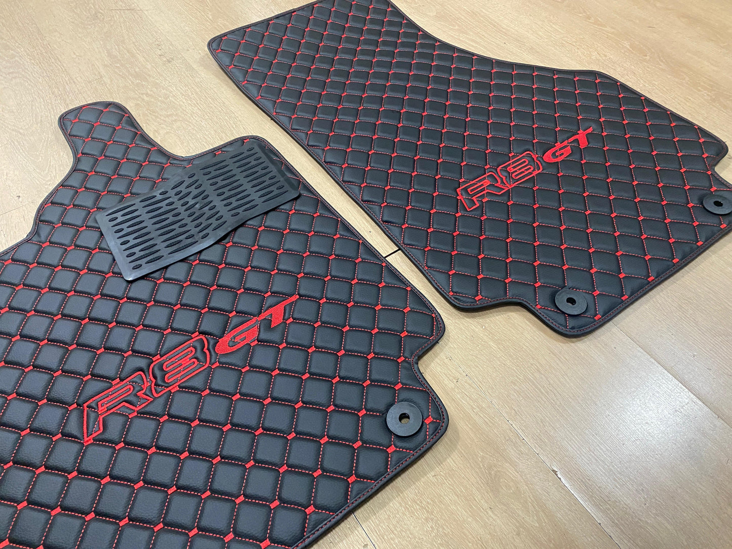 Audi R8GT Type42 2006-2015 GT - Set of 2x Mats