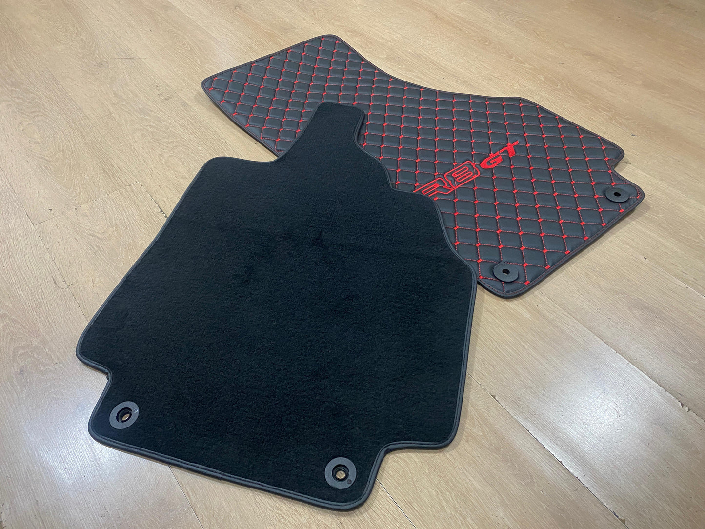 Audi R8GT Type42 2006-2015 GT - Set of 2x Mats
