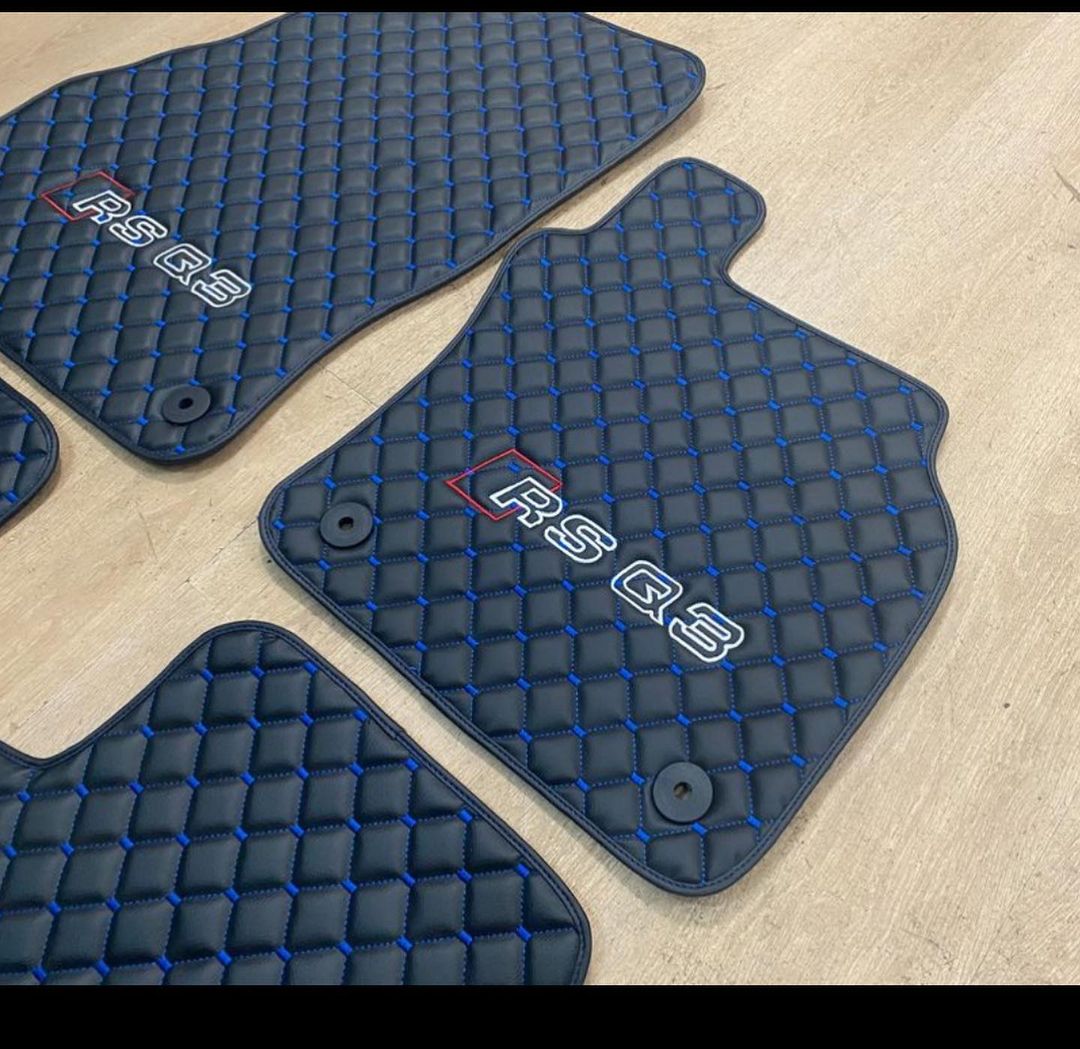 Audi RSQ3 - Set of 4x Car Mats