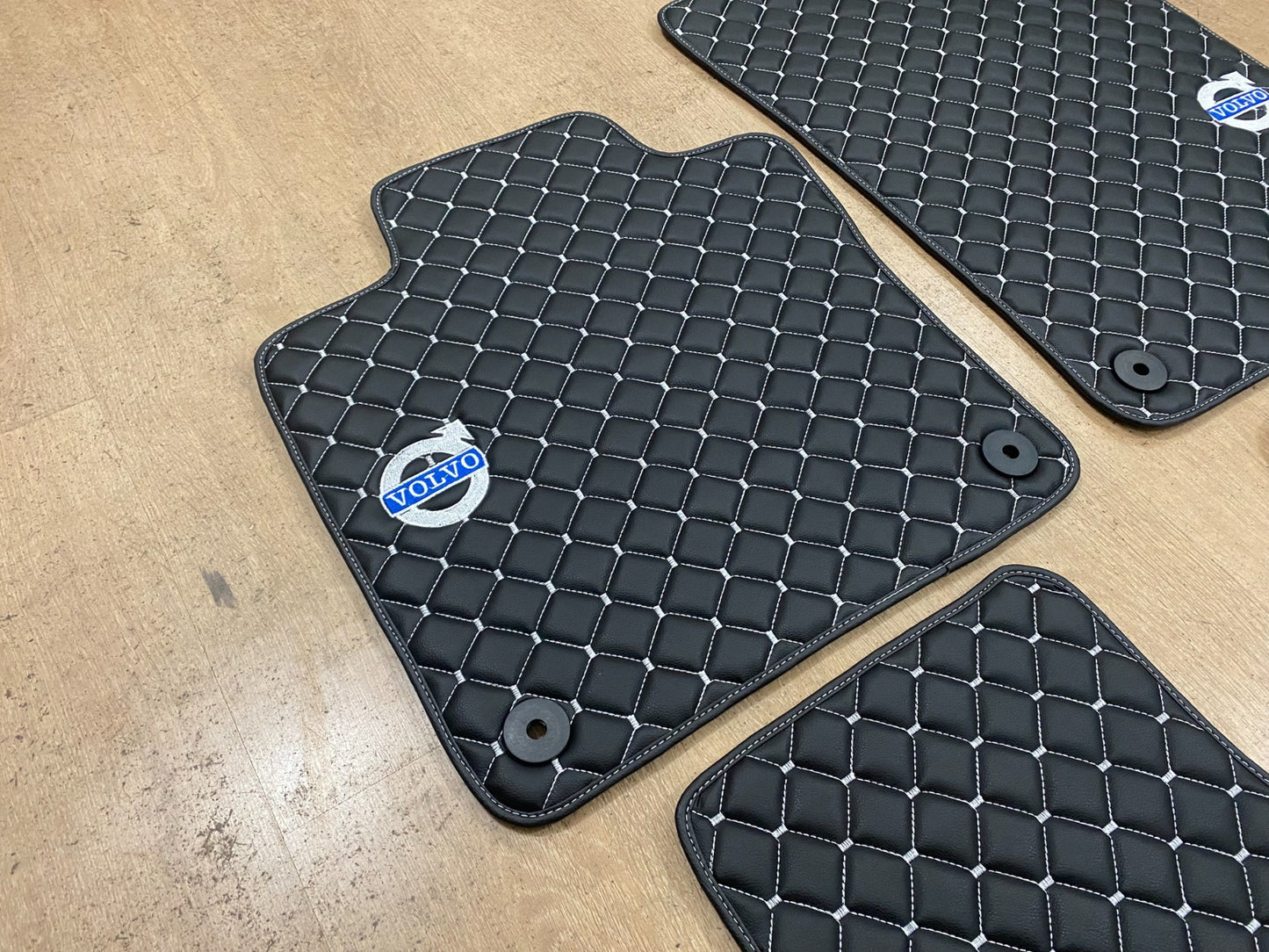 Volvo S60 - Set of 4x Car Mats
