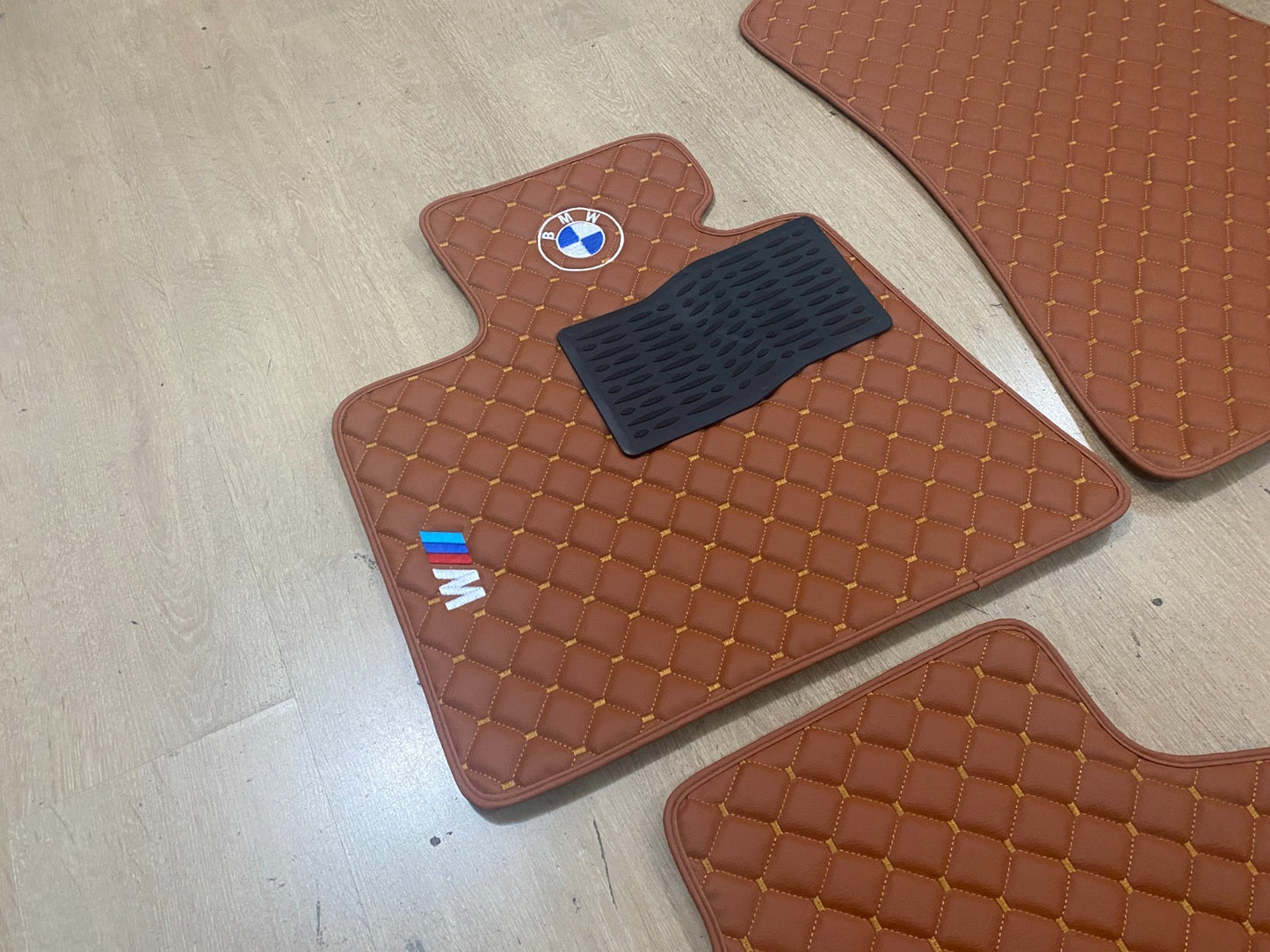 Bmw X7 G07 - Set of 4x Car Mats