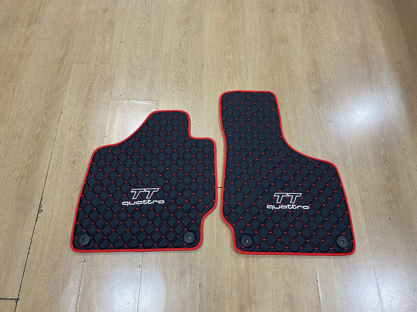 Audi TT MK2 | Set of 2x Mats