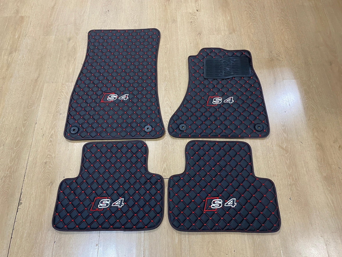 Audi S4 2008-2015 B8 - Set of 4x Mats