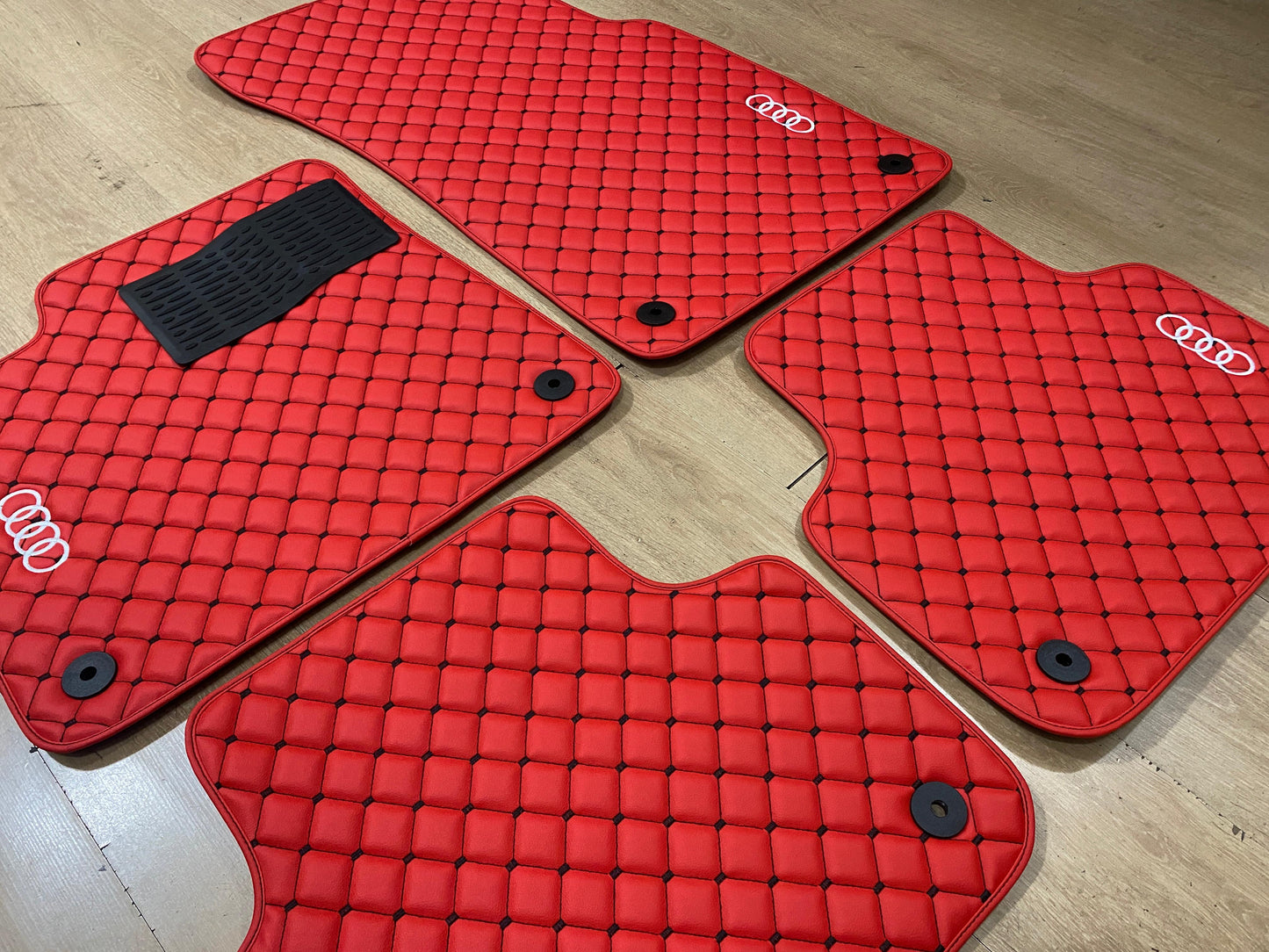 Audi Q7 2017-2024 Mats - Set of 4x