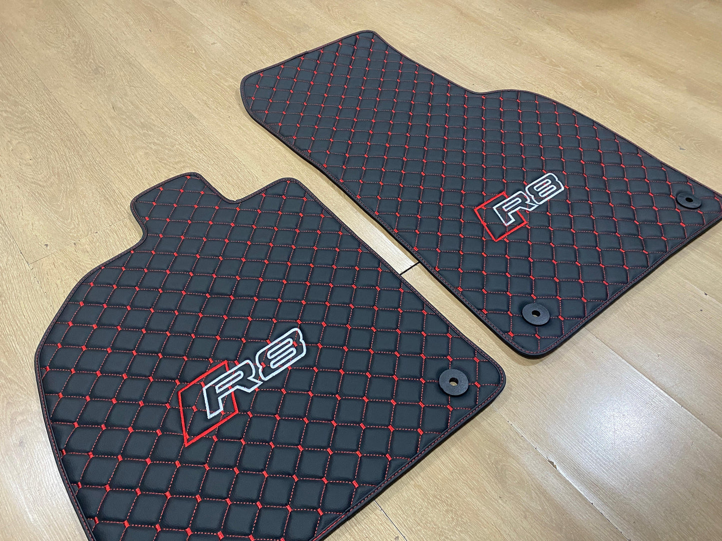 Audi R8 2016-2024 2x Mats